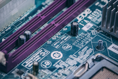 Function and identification of IC electronic components, eight common electronic components